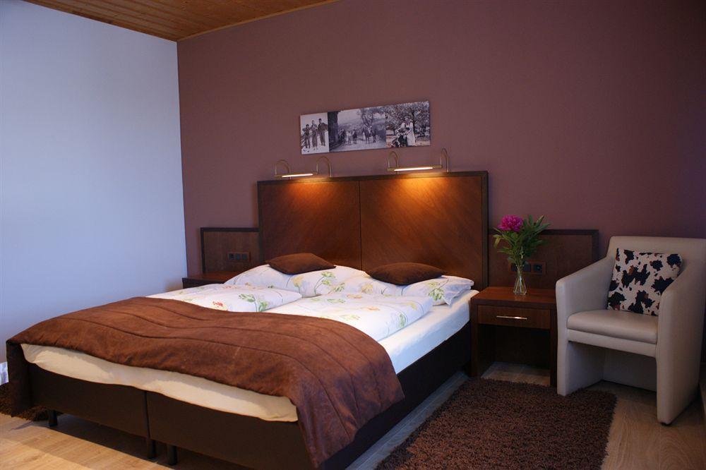 Hotel Apartment Das Au- Gut Hallein Exterior photo