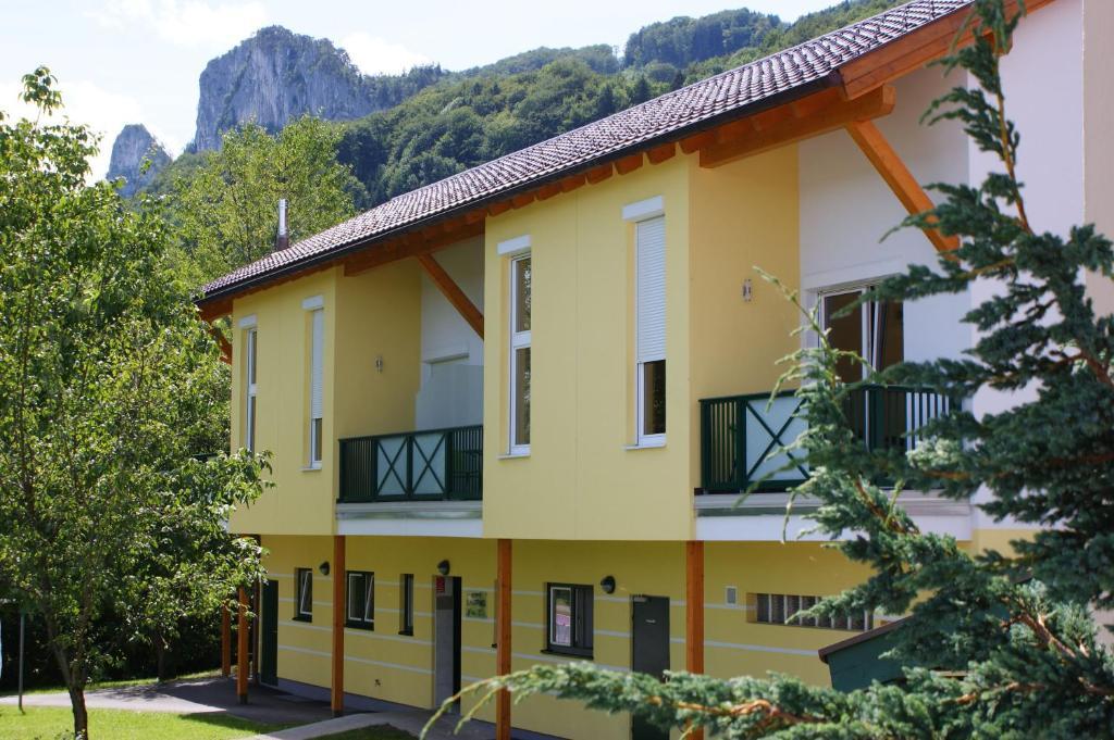 Hotel Apartment Das Au- Gut Hallein Exterior photo